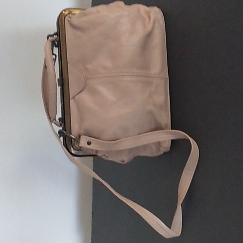 Stone Mountain vintage tan leather shoulder purse